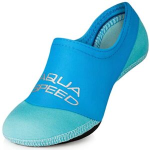 Aqua Speed Aquasocken für Kinder in Blau und Hellblau, ideal für Wassersport und Badeaktivitäten, mit rutschfester Sohle und schnelltrocknendem Material.