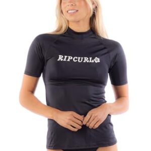 Damen Kurzarm Rashguard mit UPF 50+ Sonnenschutz in Schwarz, sportlich und eng anliegend, ideal für Wassersportaktivitäten.