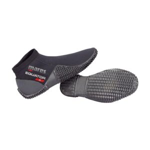 Mares Dive Boot Equator 2 Wassersportschuhe in Schwarz für Tauchfüßlinge und Wassersport, Größe 43 EU, hergestellt aus weichem Neopren mit rutschfester Sohle.