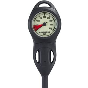 Scubapro Finimeter Fini mit HD Schlauch, kompaktes und präzises Unterwasser-Messgerät für Tauchprofis, zeigt Druckwerte von 0 bis 300 bar.