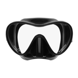 Scubapro Trinidad 3 Regler für kaltes Wasser in Schwarz, ideal für Taucher und Schnorchler, komfortabel und robust.
