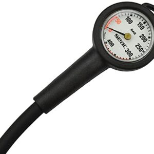 Digitales Manometer COMPACT von Seac SUB zur präzisen Druckmessung bis 400 bar, robustes schwarzes Gehäuse, ideal für Tauchen und Druckkontrolle.
