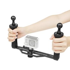 SHOOT Aluminium Dual Handheld Stabilisator für GoPro und andere Actionkameras, ideal für stabile Videoaufnahmen unter Wasser und bei Bewegung.