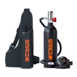 SMACO Mini Tauchflasche 1L mit Atemregler, tragbare Tauchausrüstung für bis zu 20 Minuten Unterwasser-Erlebnis, präsentiert in einem stabilen Tragesack.