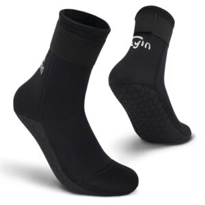 Yikayin Neoprensocken in Dunkelschwarz, 3mm dick, ideal für Wassersport, mit rutschfester Sohle und elastischem Komfort für Schnorcheln, Kajakfahren und Strandaktivitäten.