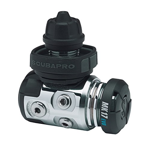 Hochwertiges Tauchgerät Scubapro 1 stadio MK17 Evo (DIN) mit luftausbalancierter Membran und trockener Umgebungsdruckkammer für eine bequeme Tauchatmosphäre.