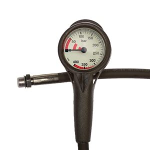 Slim Line Compact Manometer 400 Bar mit roter Kennzeichnungsbereich bei 50 bar und Anzeige von 0 bis 400 bar