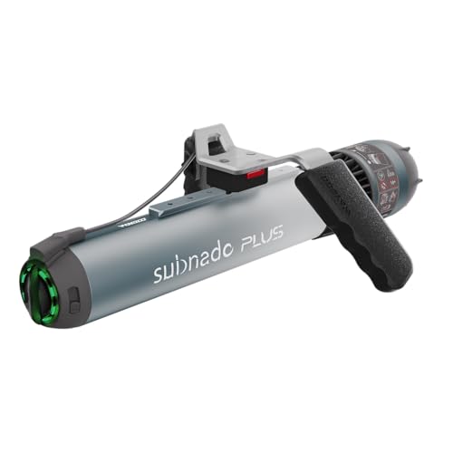 Der Waydoo Subnado Plus Unterwasser-Scooter ist ein leistungsstarker und leichter Seescooter mit einer maximalen Laufzeit von 60 Minuten. Er verfügt über einen 800 W Motor und einen 144 W Akku.