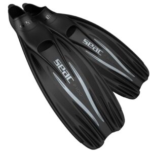 Seac F 100 Pro, Pinne da Subacquea Ultra Leggera a Scarpetta Chiusa für Immersionen und Snorkeling, schwarz, Größe 44/45