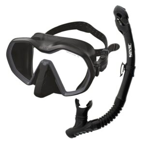 Hochwertiges rahmenloses Maske- und Schnorchelset für das Gerätetauchen, bestehend aus SEAC Icona Dry Maske und Reverse Dry Schnorchel mit Dry Top System und Ausblasventil
