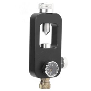 Tauchadapter mit integriertem 8mm Manometer für sicheres Nachfüllen von Sauerstoffflaschen in Tauchbasen oder unterwegs. Kompatibel mit gängigen 0,5L- und 1L-Flaschen.